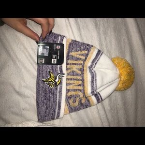 Women’s Minnesota Vikings winter hat